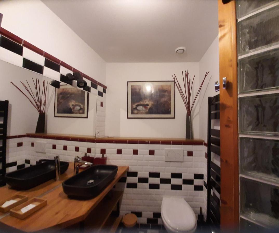 Chambres D'Hotes Le Petit Siam : Le Calme En Centre Ville Клермон-Феран Екстериор снимка