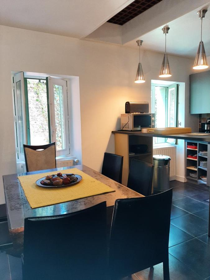 Chambres D'Hotes Le Petit Siam : Le Calme En Centre Ville Клермон-Феран Екстериор снимка